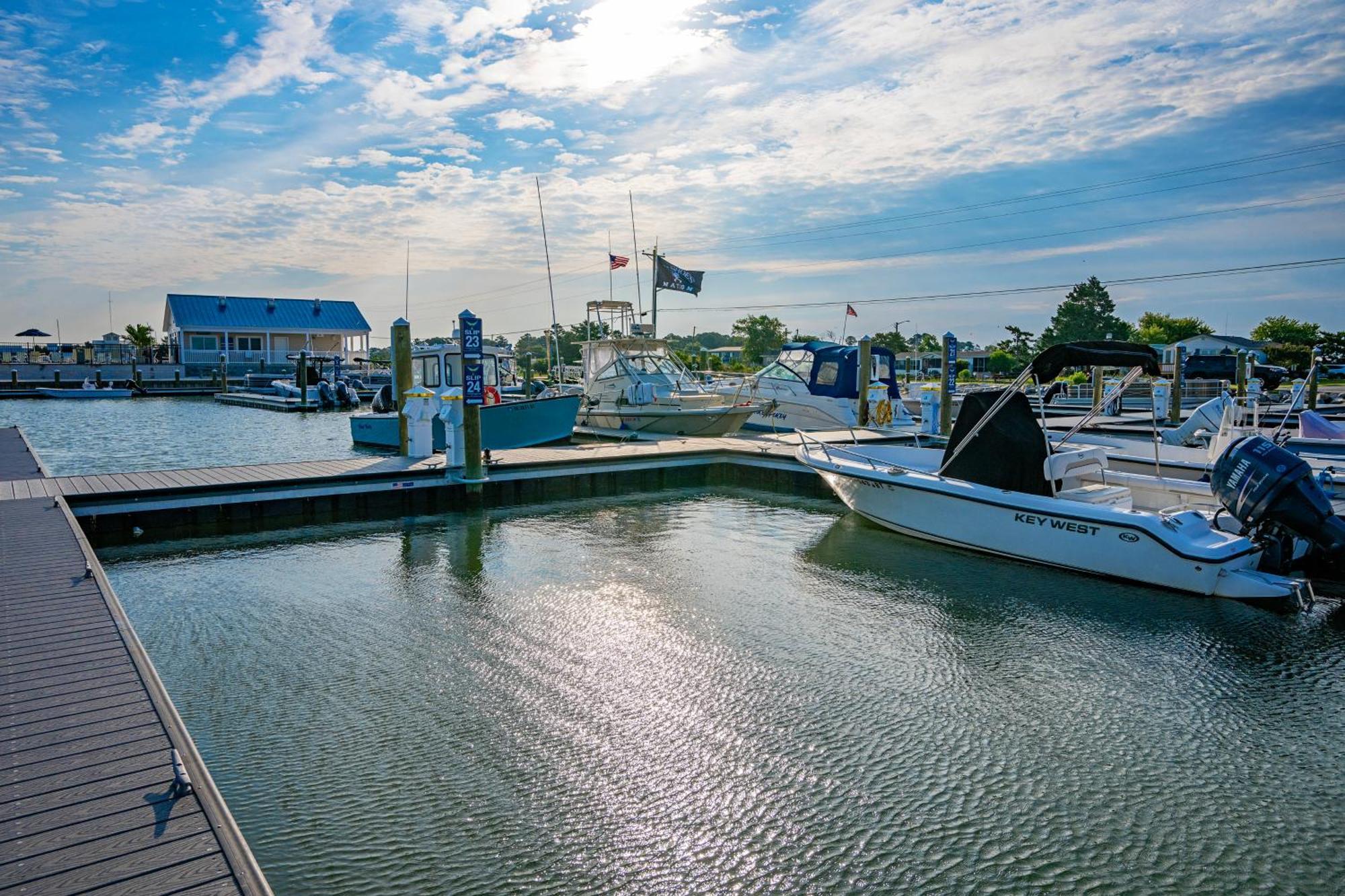 Blufin Bungalows & Marina Chincoteague Exterior foto